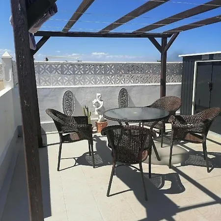 Sunny In Torrievieja Paraje Natural I تورّيفيِخا